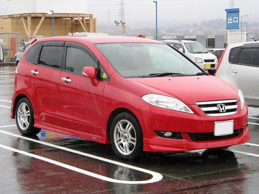 Машина honda edix