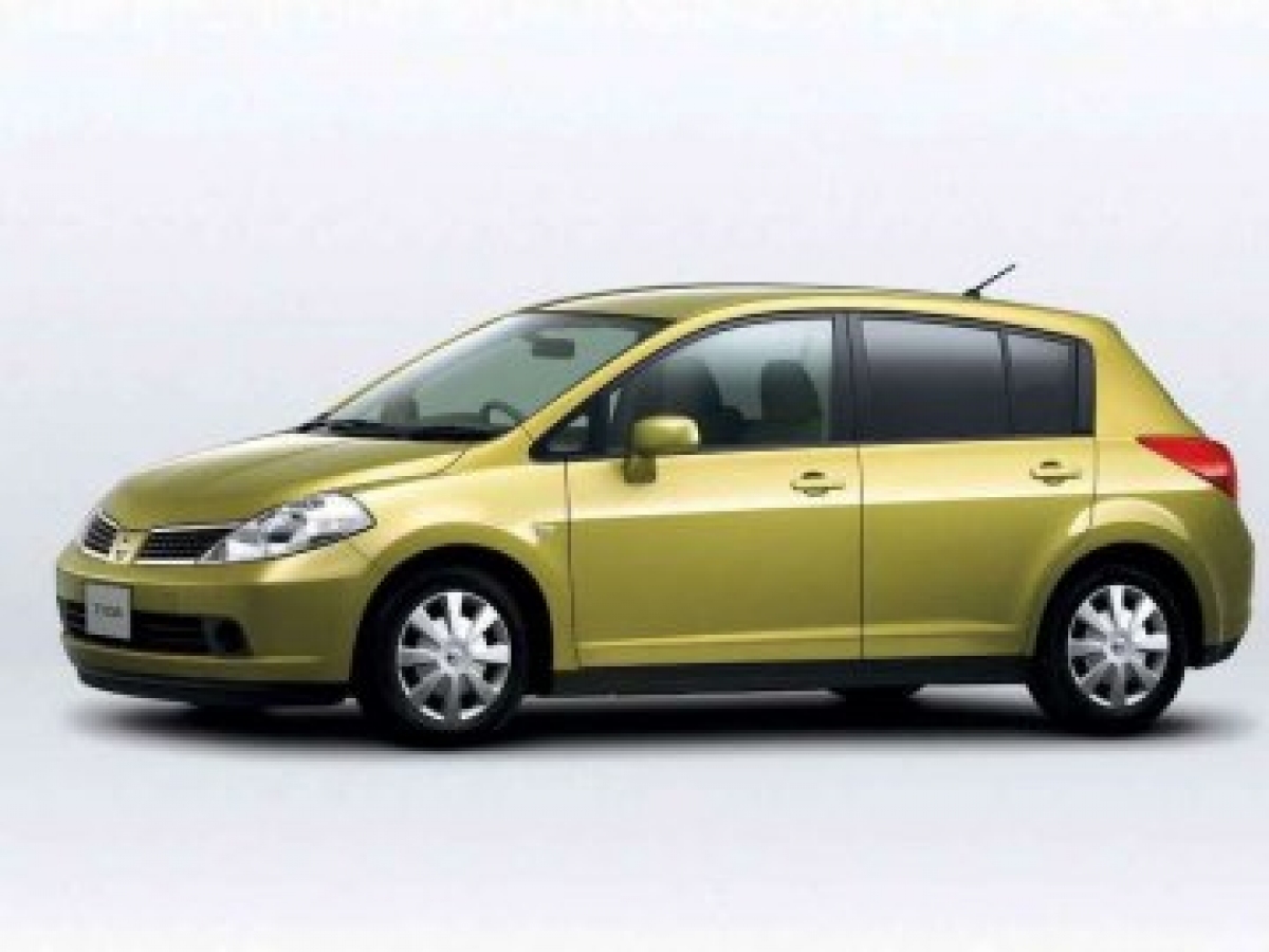 2009 NISSAN TIIDA HATCHBACK 二手車平均價 HKD$18,525