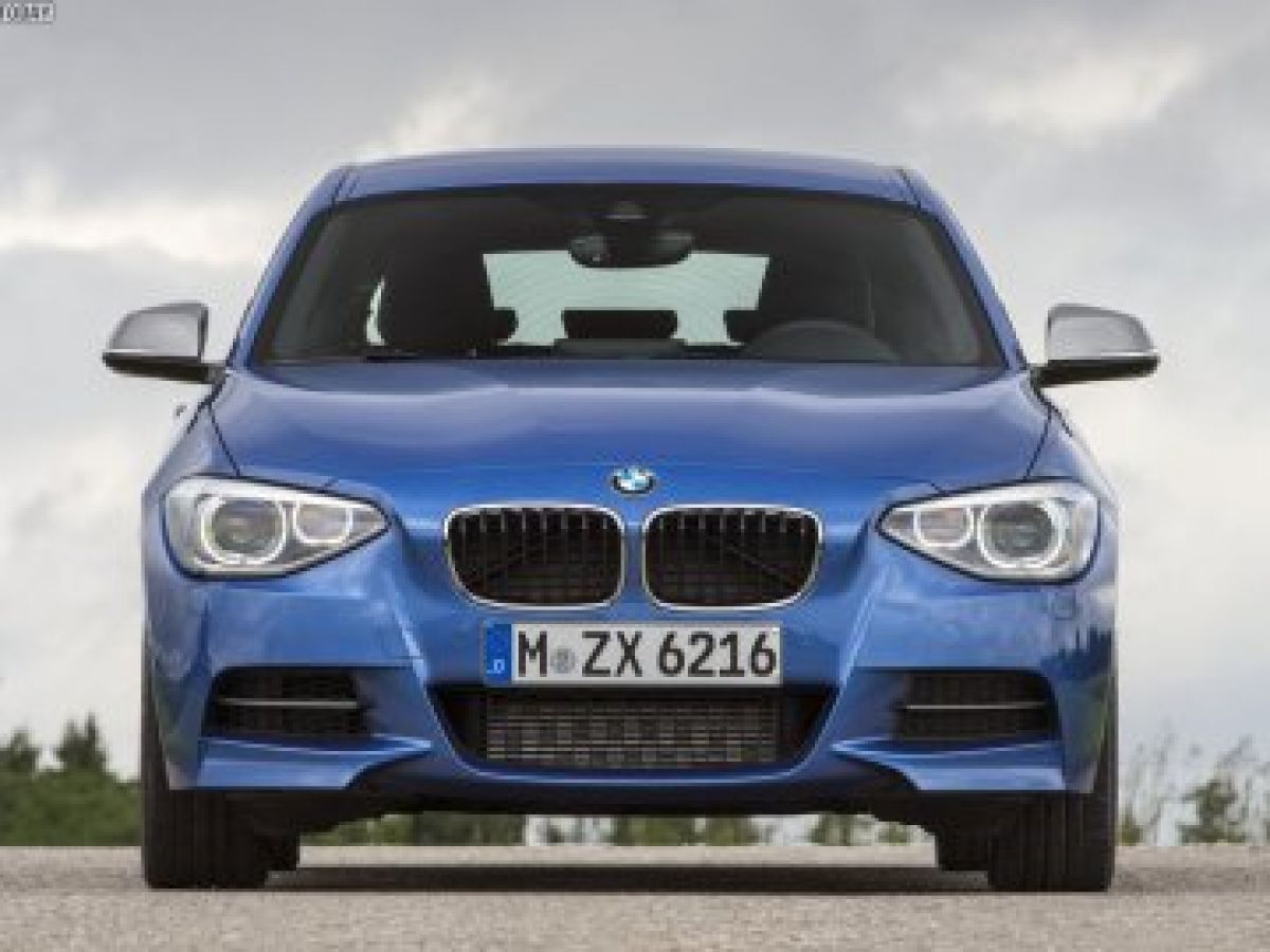 2015 BMW 135I 中古車平均價 NTD$1,187,667