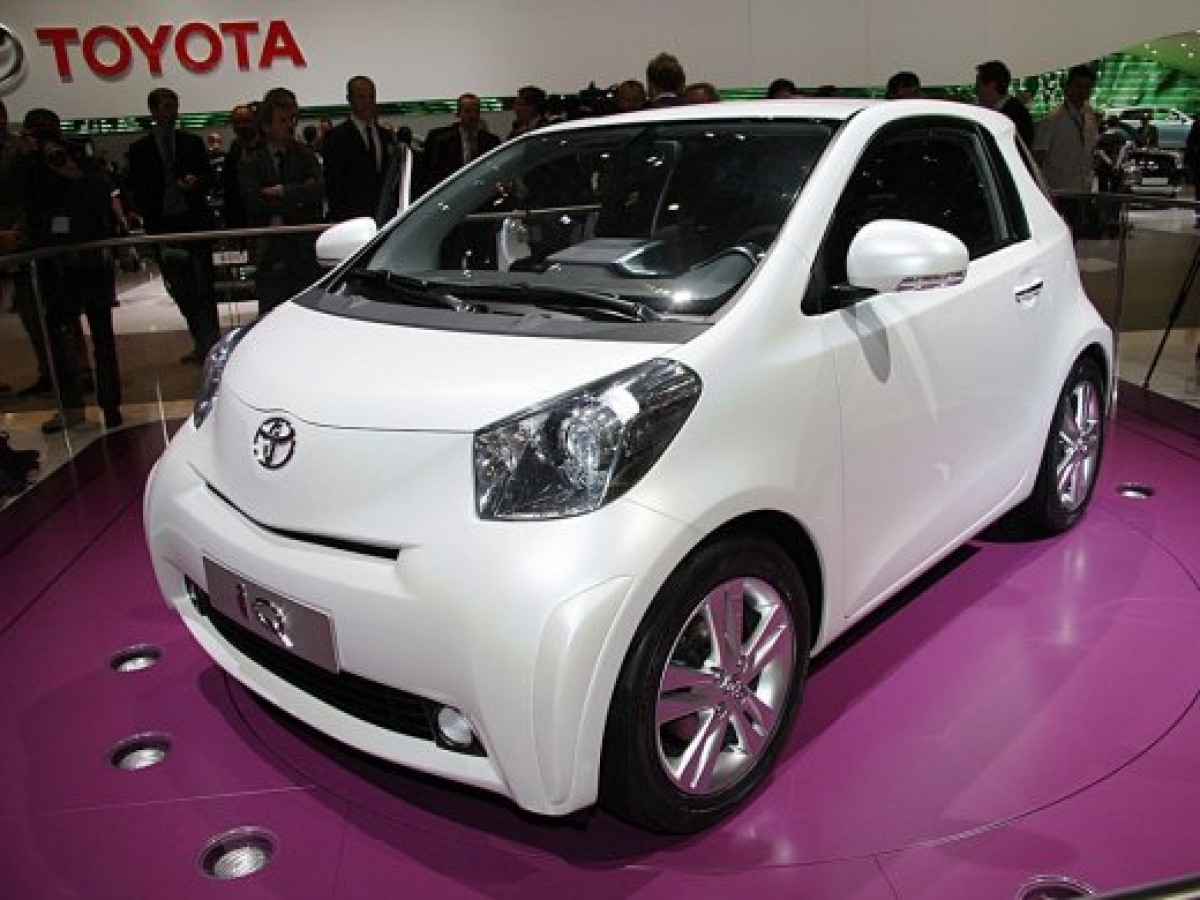 2009 TOYOTA IQ 二手車平均價 HKD$33,087