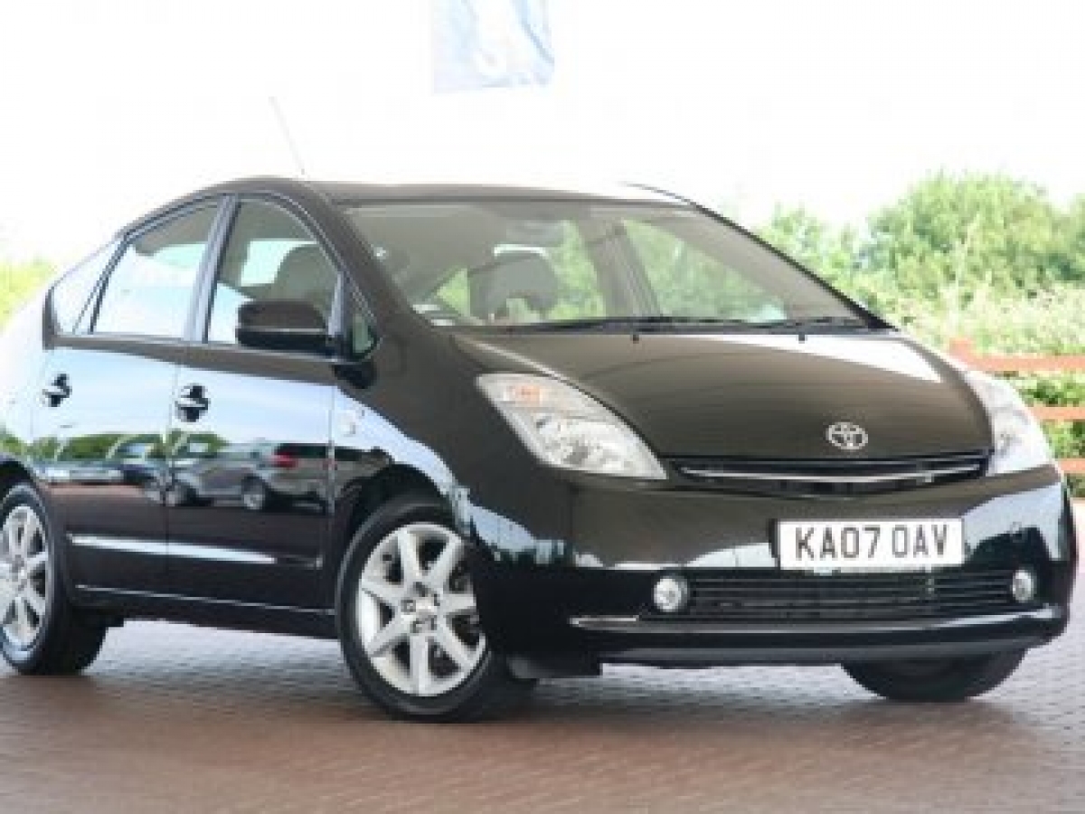 2005 TOYOTA PRIUS 1.5 Used Car Average Price HKD$21,500